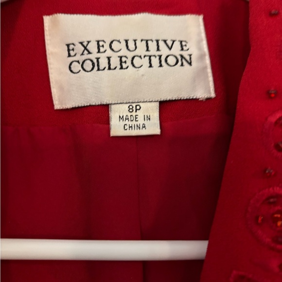 red vintage jacket - Picture 3 of 4
